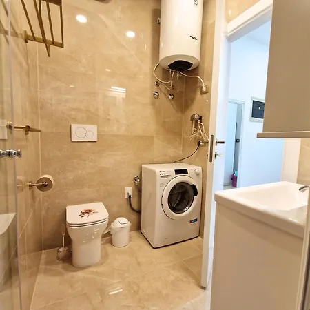 M&m Apartment